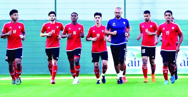 "جانب من تدريبات منتخب الشباب | البيان"