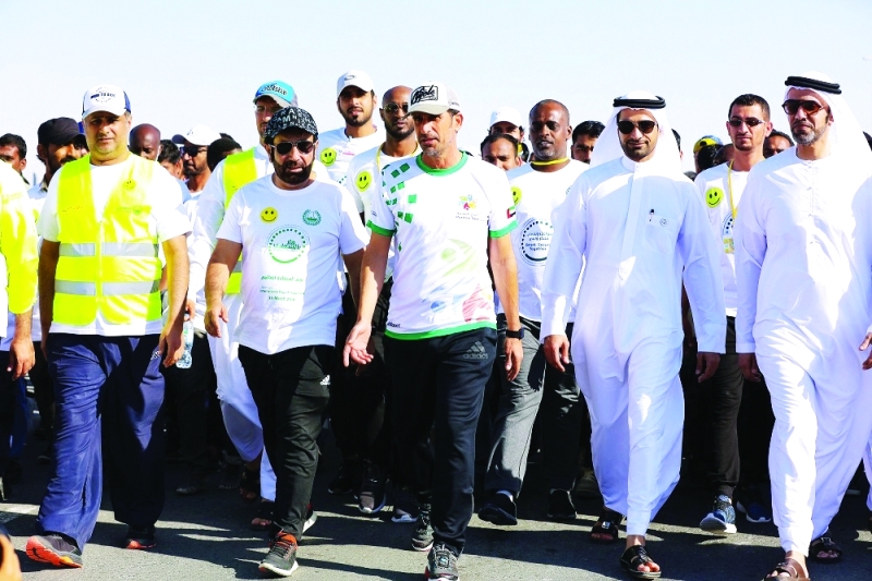 "المري وبالهول وأبوالشوارب يتقدمون المشاركين | البيان"