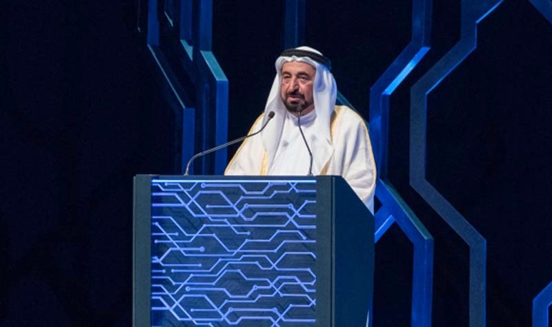 حاكم الشارقة يحذر من استغلال الظلامــيين التقنيات الحديثة للتأثير في النشء