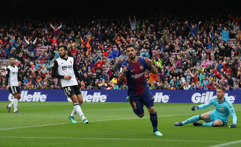 برشلونة يخفّف الصدمة الأوروبية على حساب فالنسيا