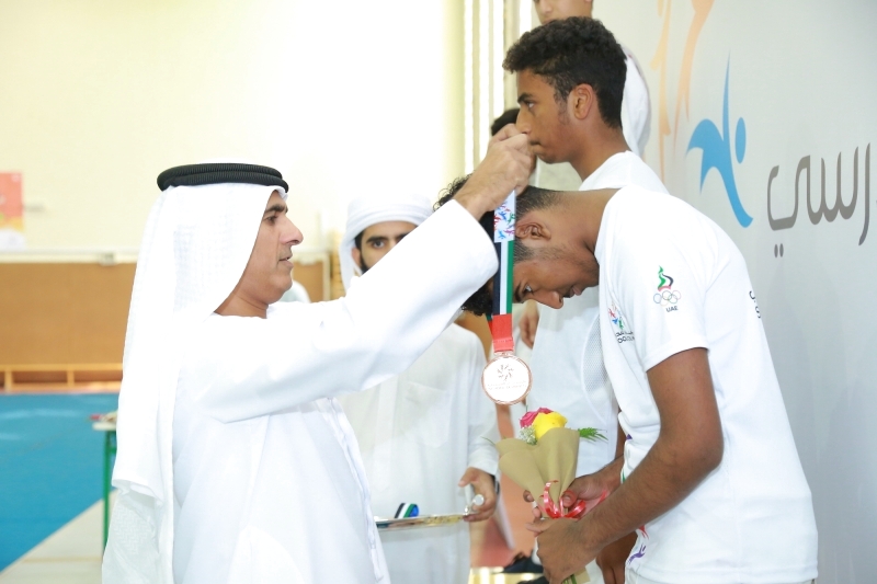"سالم بن سلطان القاسمي يتوج الفائزين"