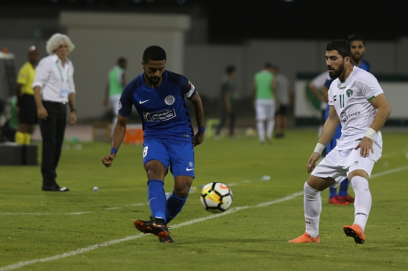 "التعادل مع النصر وضع الصقور في الملحق تصوير-إبراهيم صادق"