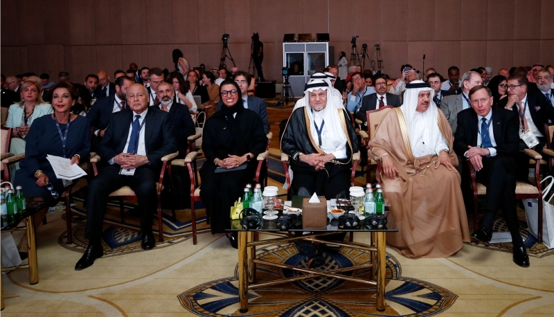 الإمارات: المنطقة تحتاج للتسامح والتنوّع بدل الضبابية والركود