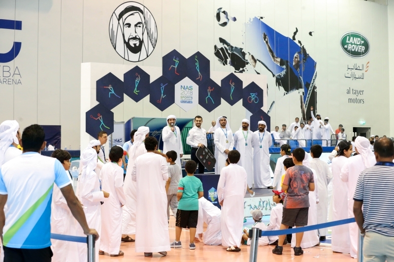 "اللجنة المنظمة رصدت جوائز قيمة للجمهور ــ البيان"