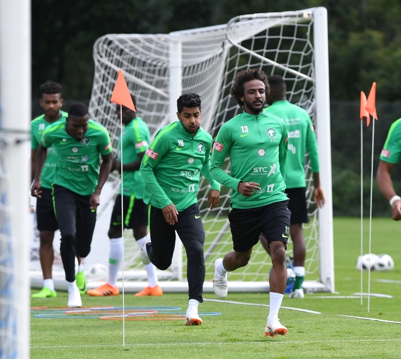 "من تدريبات المنتخب السعودي استعداداً لمواجهة ألمانيا | البيان"