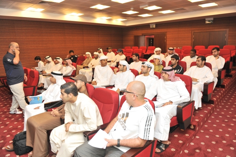 "دورات تدريبية متواصلة لصقل الحكام ــ البيان"