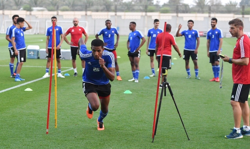 "من تدريبات منتخب الشباب في معسكر دبي | البيان"