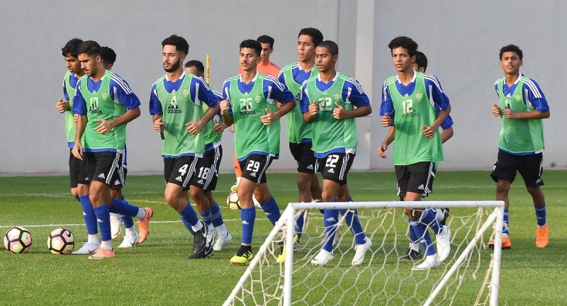 "جانب من تدريبات منتخب الشباب | البيان"