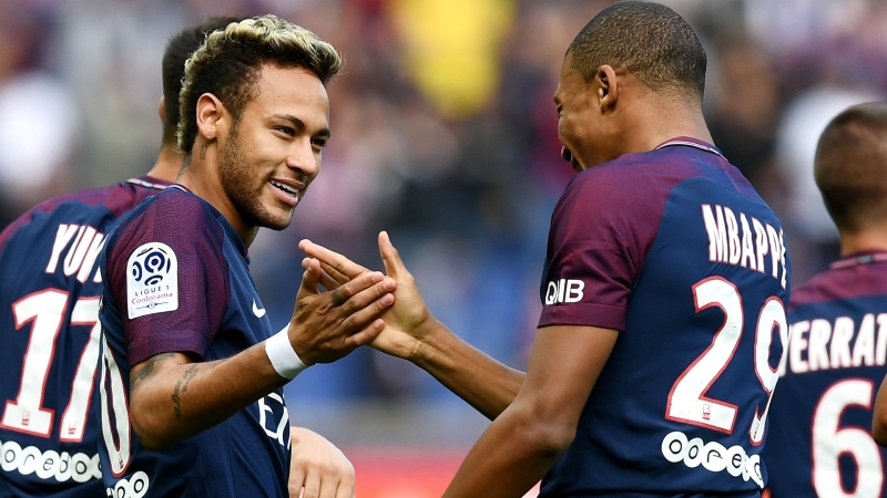 "neymar-kylian-mbappe-psg-bordeaux-ligue-1-30092017_d43sgjo0sb2z1d5mlk5r5ln38"