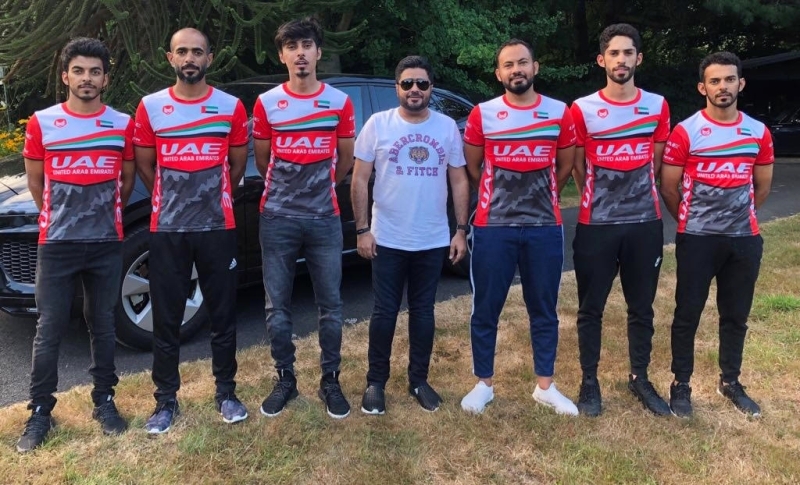 "منتخب الإمارات للدراجات ـــ البيان"