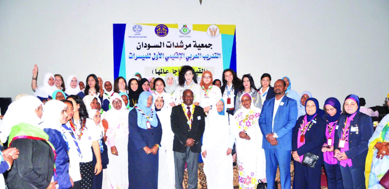 «مرشدات الإمارات» تشارك في التدريب العربي بالخرطوم