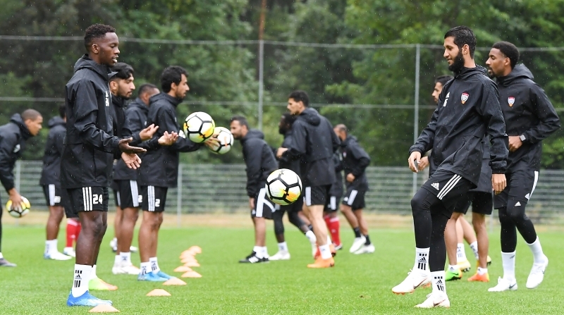 "من تدريبات سابقة للمنتخب | البيان"