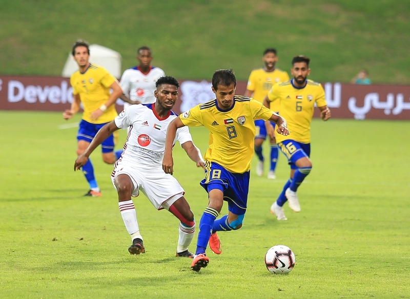 "الشارقة يقسو على الظفرة في بداية الدوري | تصوير - سيف الكعبي"