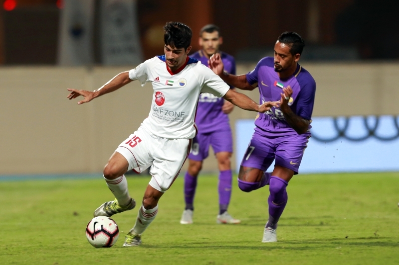 "من مباراة العين والشارقة في الكأس- تصوير : يونس يونس"