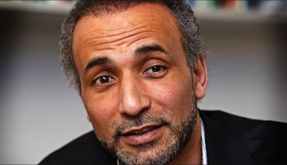 حفيد مؤسس الإخوان يعترف بإقامة علاقات جنسية
