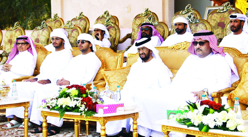 "سلطان بن زايد خلال استقباله عبدالعزيز آل سعود | وام"