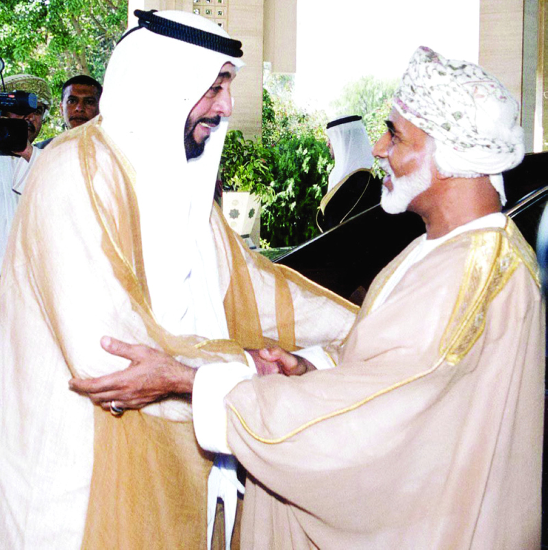 محمـد بـن راشــد: علاقات الإمارات وعُــمان ممتدة نفخر بها وترسخها شعوبنا