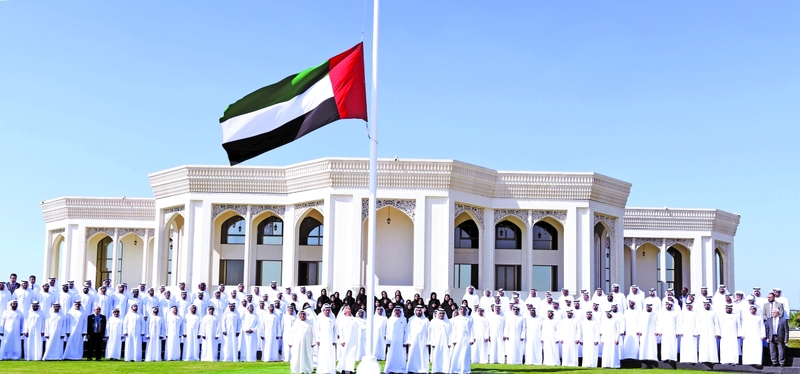 ديوان ولي عهد أبوظبي يحيي يوم الشهيد