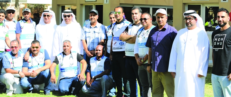 "أحمد الريسي مع مجموعة الأطباء البيطريين خلال دورات التطوير | من المصدر"