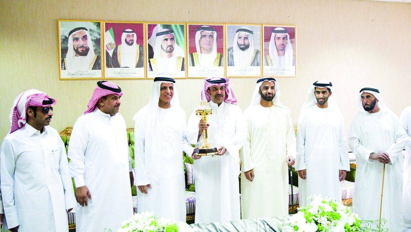 "سعود القاسمي ومحمد بن سعود يتوّجان الفائزين في المهرجان | وام"