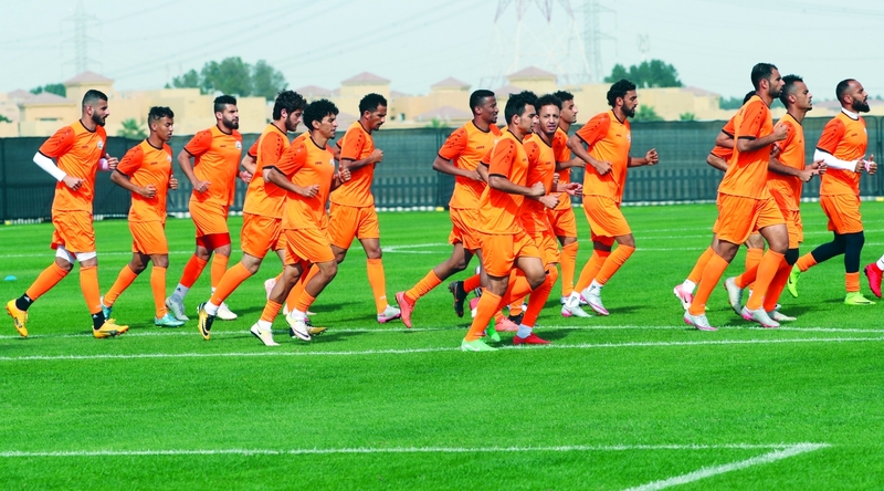 "علاء الصاصي خلال تدريبات منتخب اليمن | البيان"