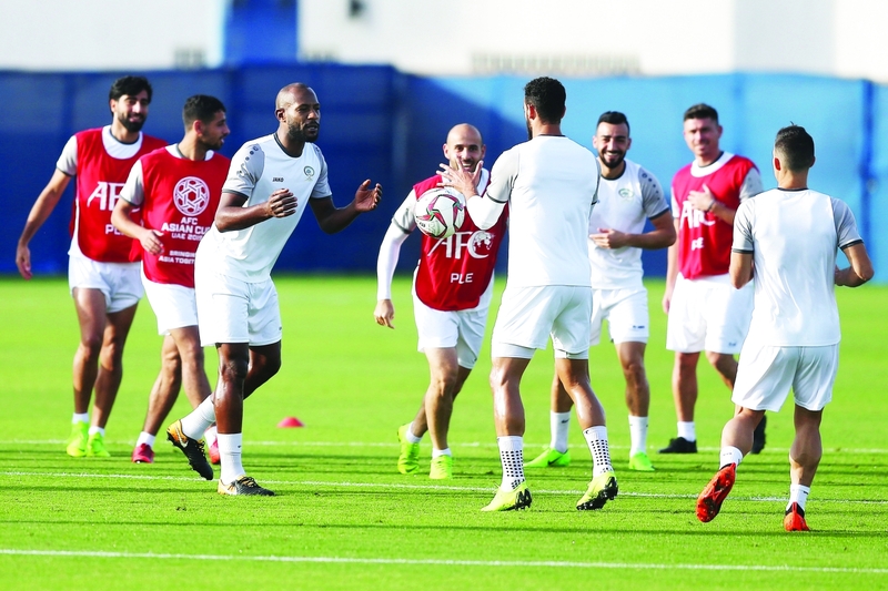 "جانب من تدريبات المنتخب الفلسطيني | تصوير: سالم خميس"