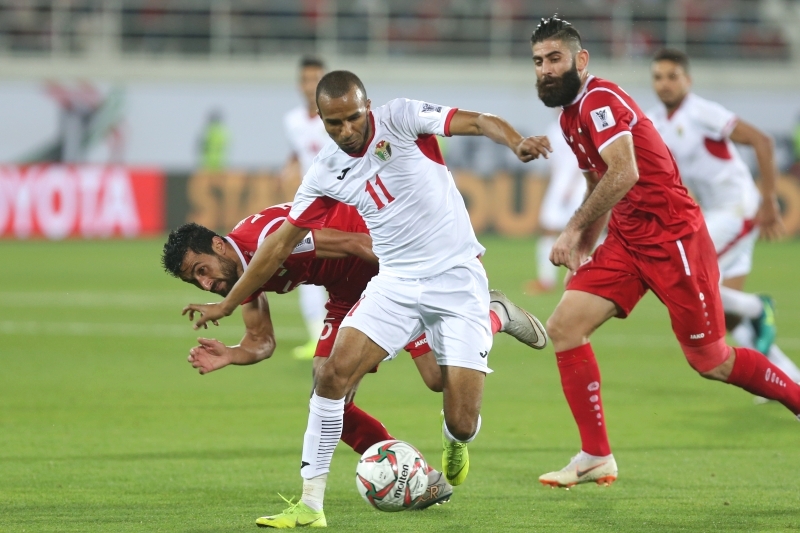 البخيت للجماهير: «على راسي»