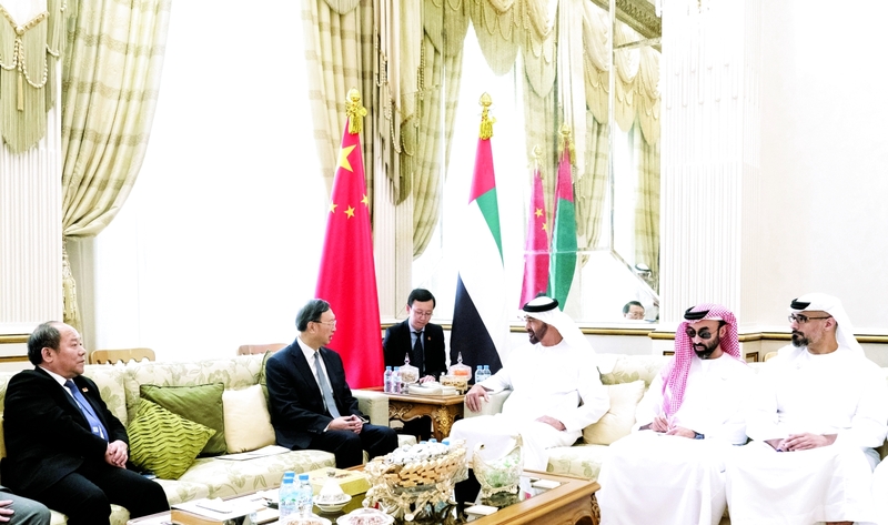 محمد بن زايد: حريصون على تطوير العلاقات مع الصين