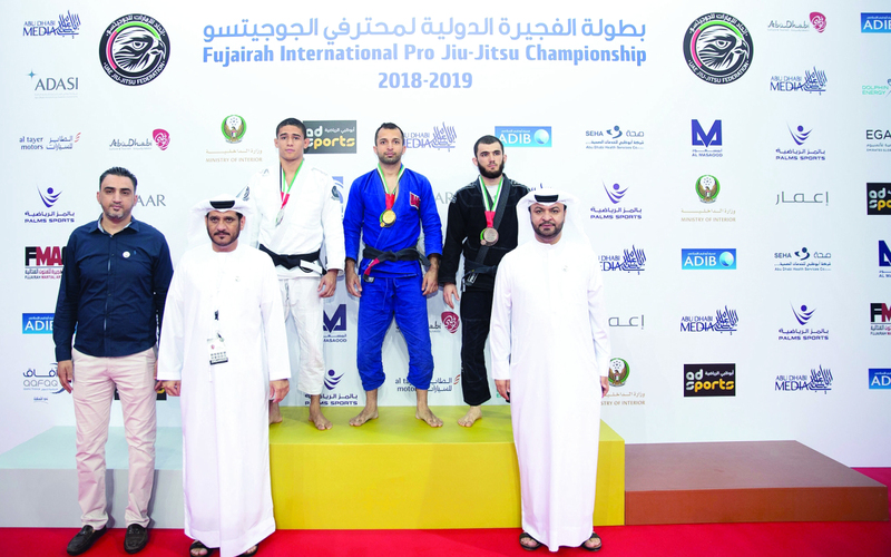 "جانب من تتويج الفائزين في اليوم الأخير | البيان"