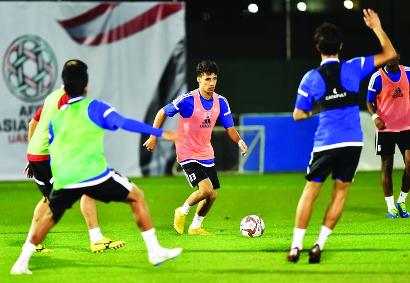 "من تدريبات المنتخب الأولمبي | البيان"