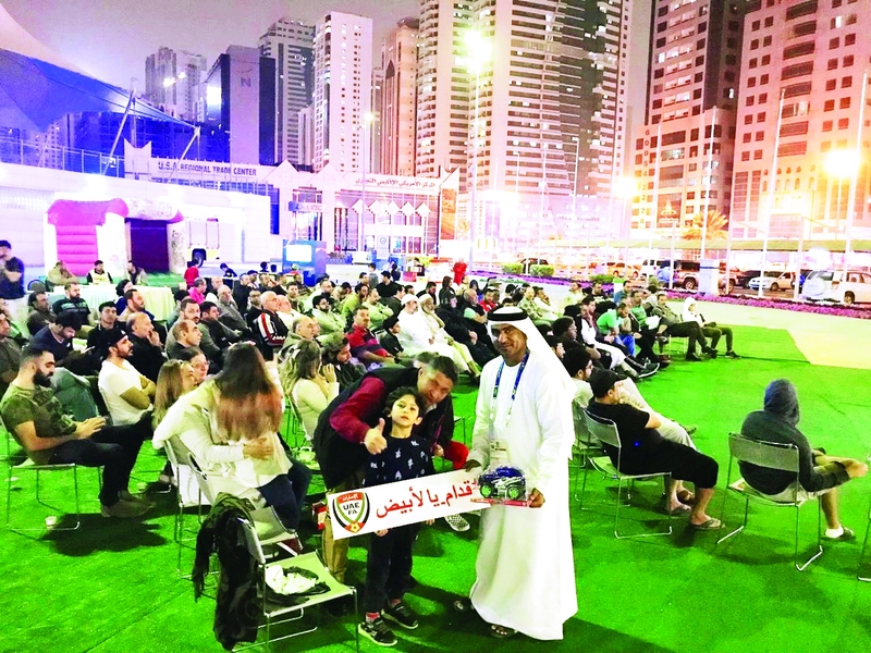 منصة «الشارقة الرياضي» تستقبل جماهير الأبيض