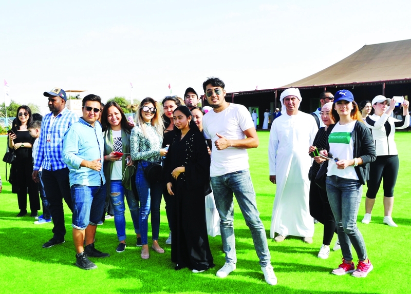 "ضيوف المهرجان التراثي في قلب الحدث | البيان"