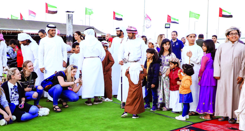 "حضور متنوع في فعاليات الدورة 13 لمهرجان سلطان بن زايد التراثي"