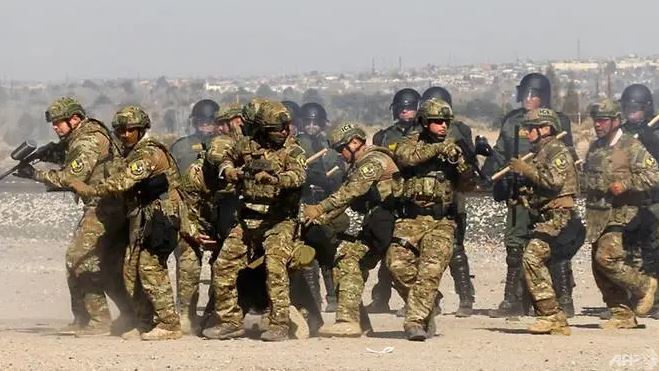 أمريكا ترسل 3750 جنديا إضافيا إلى الحدود مع المكسيك