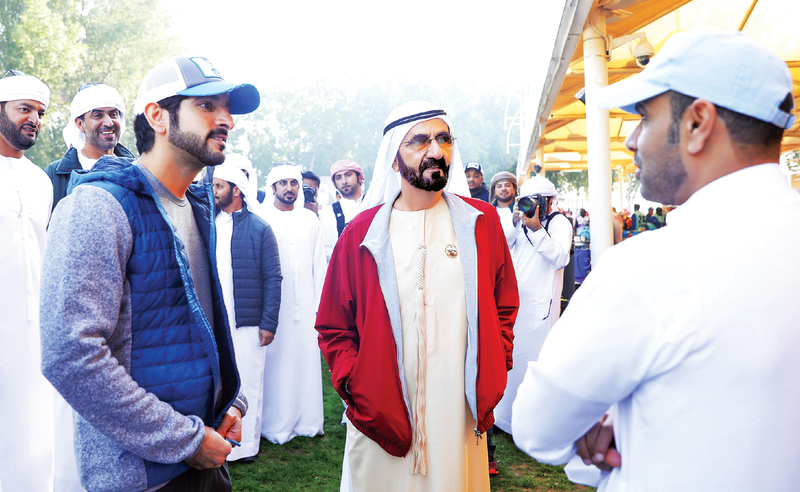 محمد بن راشد يشهد إنجاز F3 بكأس رئيس الدولة للقدرة في الوثبة