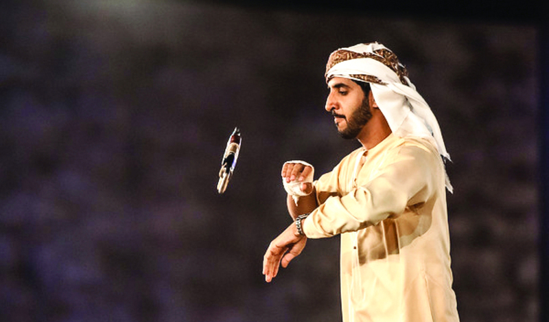 "Ⅶ جانب من العروض"