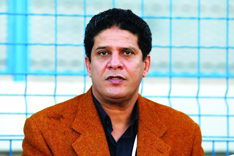 "أيمن الرمادي"