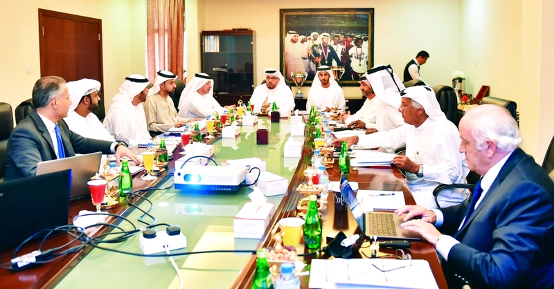 "Ⅶ عبدالله الجنيبي يترأس اجتماع لجنة المنتخبات الوطنية والشؤون الفنية باتحاد الكرة | البيان"