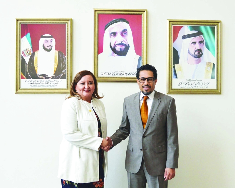 سفير الدولة يلتقي برلمانية مكسيكية