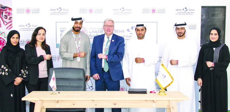 "خلال توقيع اتفاقية التعاون | البيان"