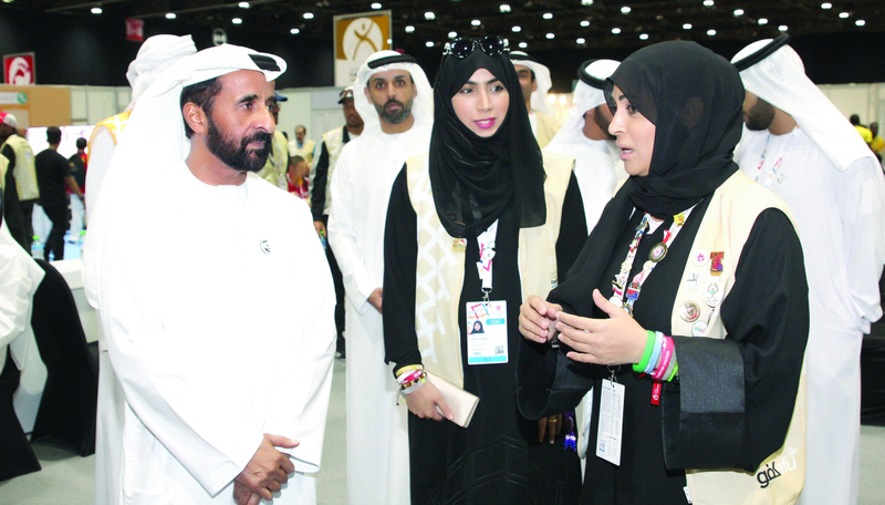 "مسلم بن حم خلال زيارته أرض المعارض في أبوظبي | البيان"