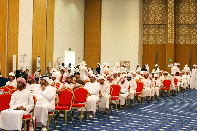 29 شركة تعرض 757 شاغراً للمواطنين في فعاليات اليوم المفتوح بأبوظبي