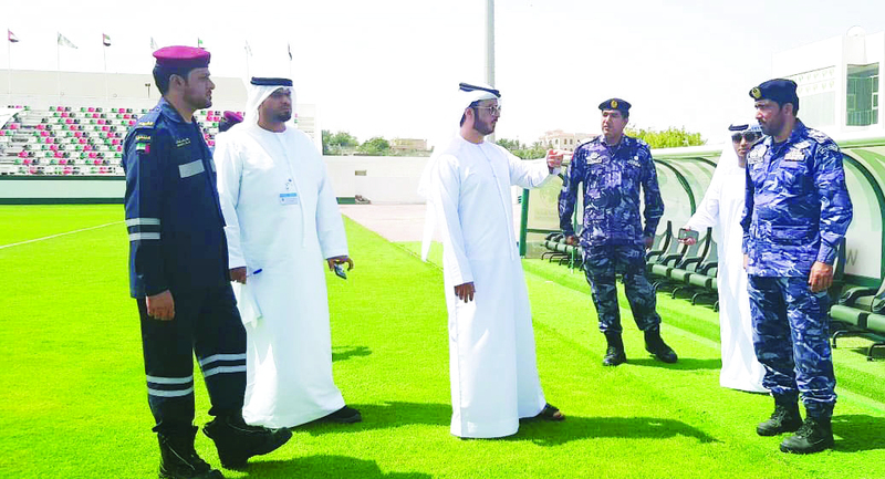 "جانب من زيارة وفد الهيئة إلى نادي الإمارات | البيان"