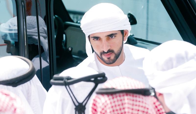 حمدان بن محمد يشهد تحديات رموز الحقاقا