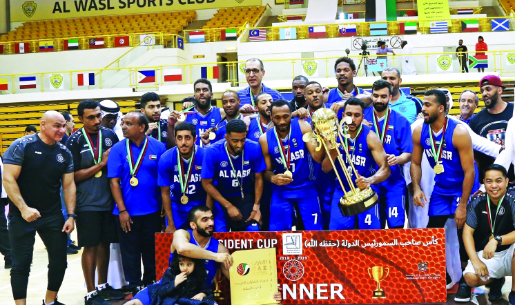 "أبطال النصر على منصة التتويج | تصوير: غلام كاركر"