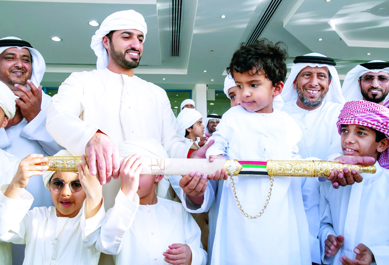 "راشد بن حميد يتوج الفائز بالشوط الثالث للإنتاج | البيان"