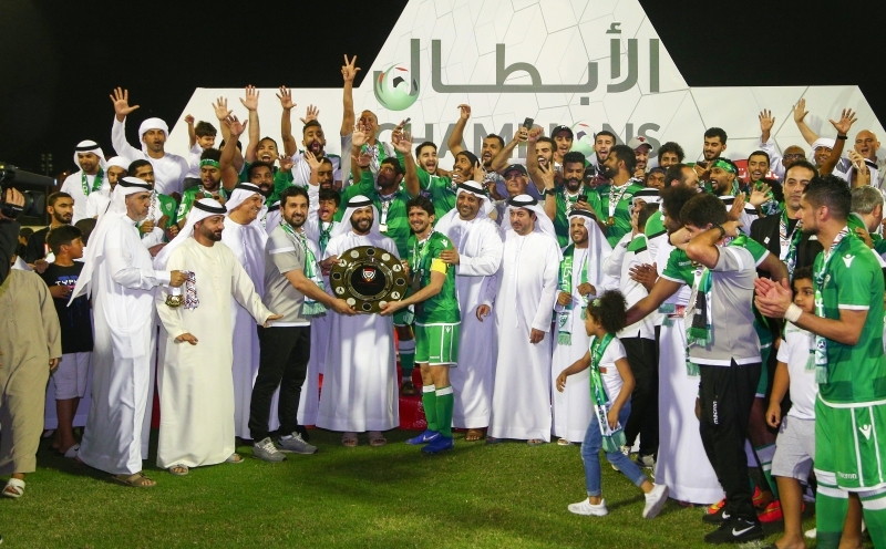 خـورفكان وحتا إلى دوري المحترفين