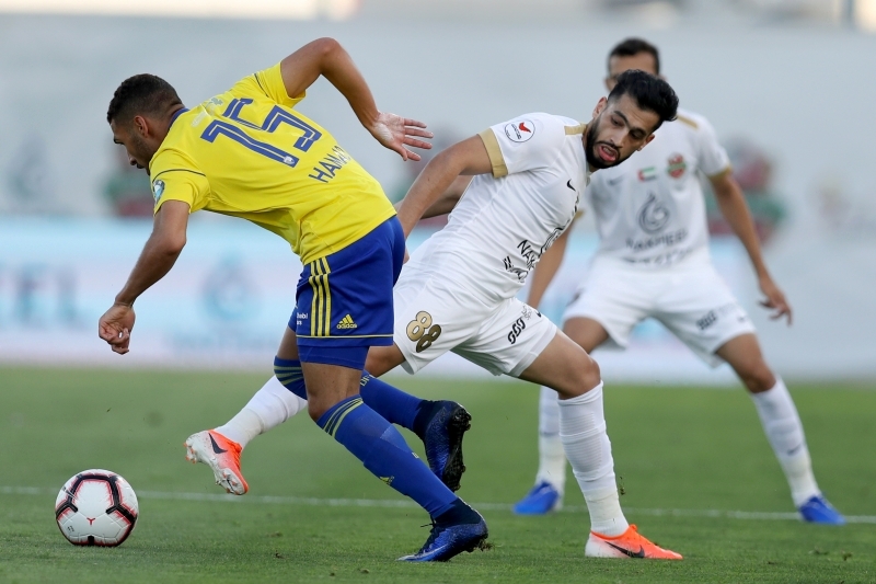 "مباراة من دوري الخليج العربي"