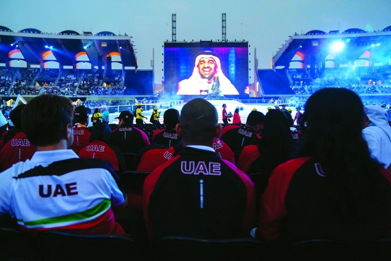 التجربة الإماراتية تبهر العالم