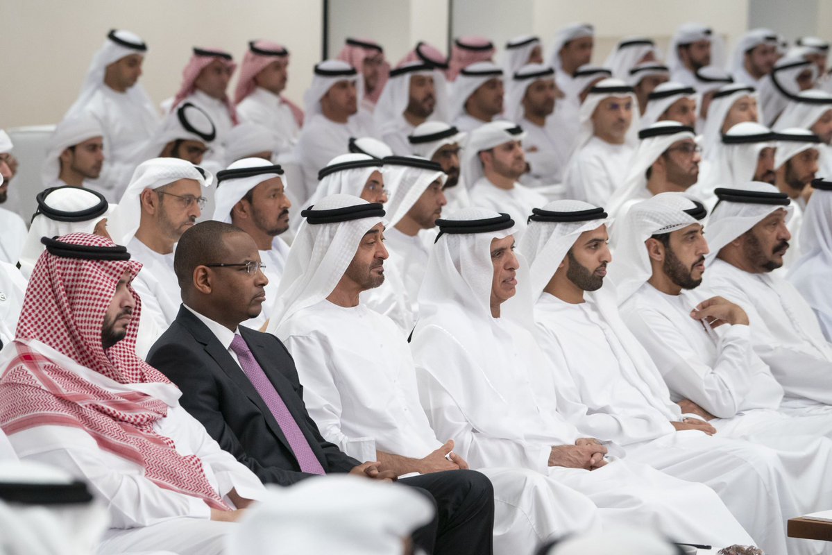محمد بن زايد وسعود القاسمي يشهدان محاضرة بعنوان: "العلاقات الاستراتيجية بين الإمارات والولايات المتحدة